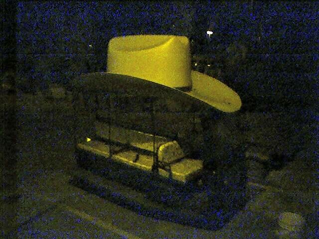 10,000 gallon hat